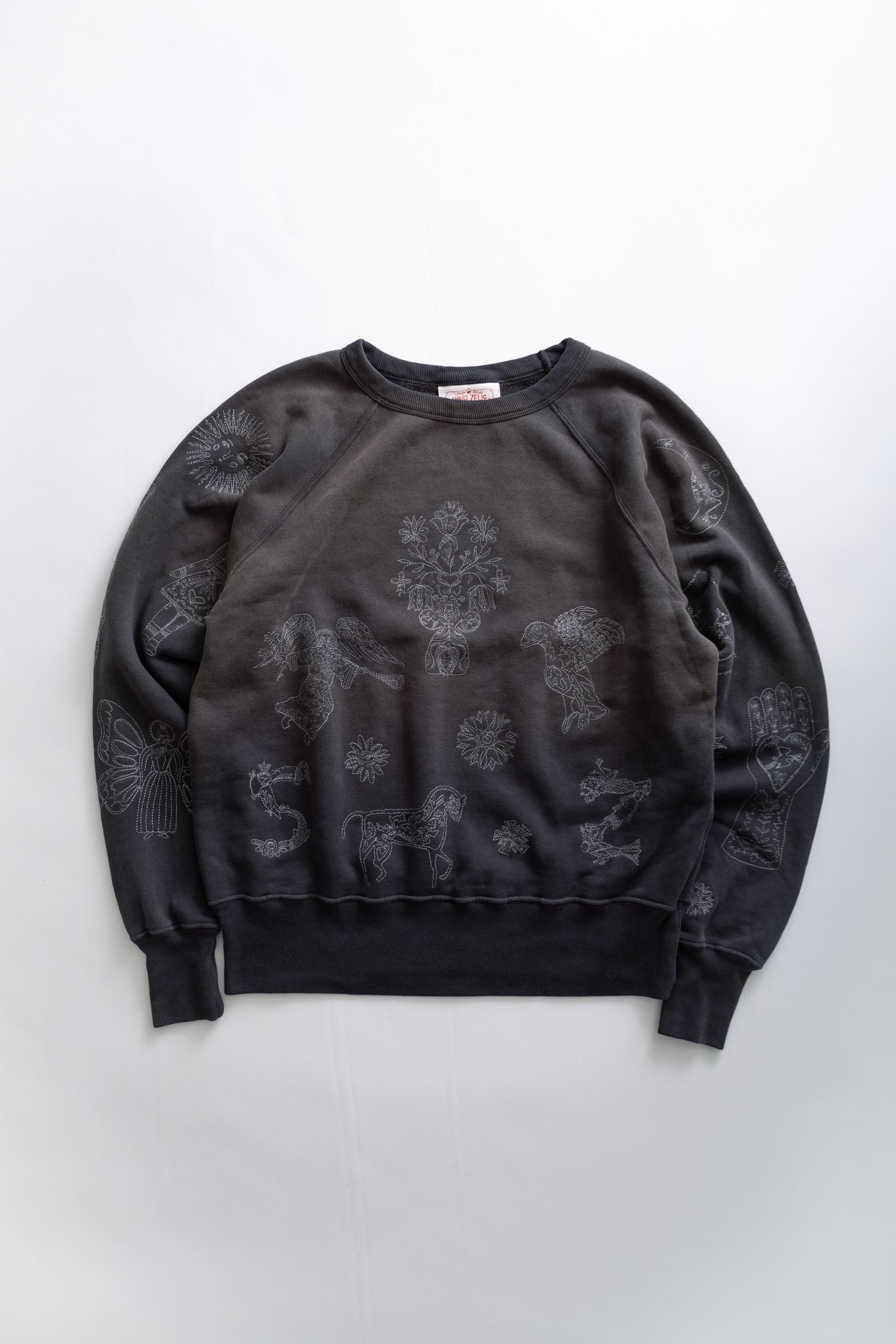 WILSON CREWNECK - CHARCOAL