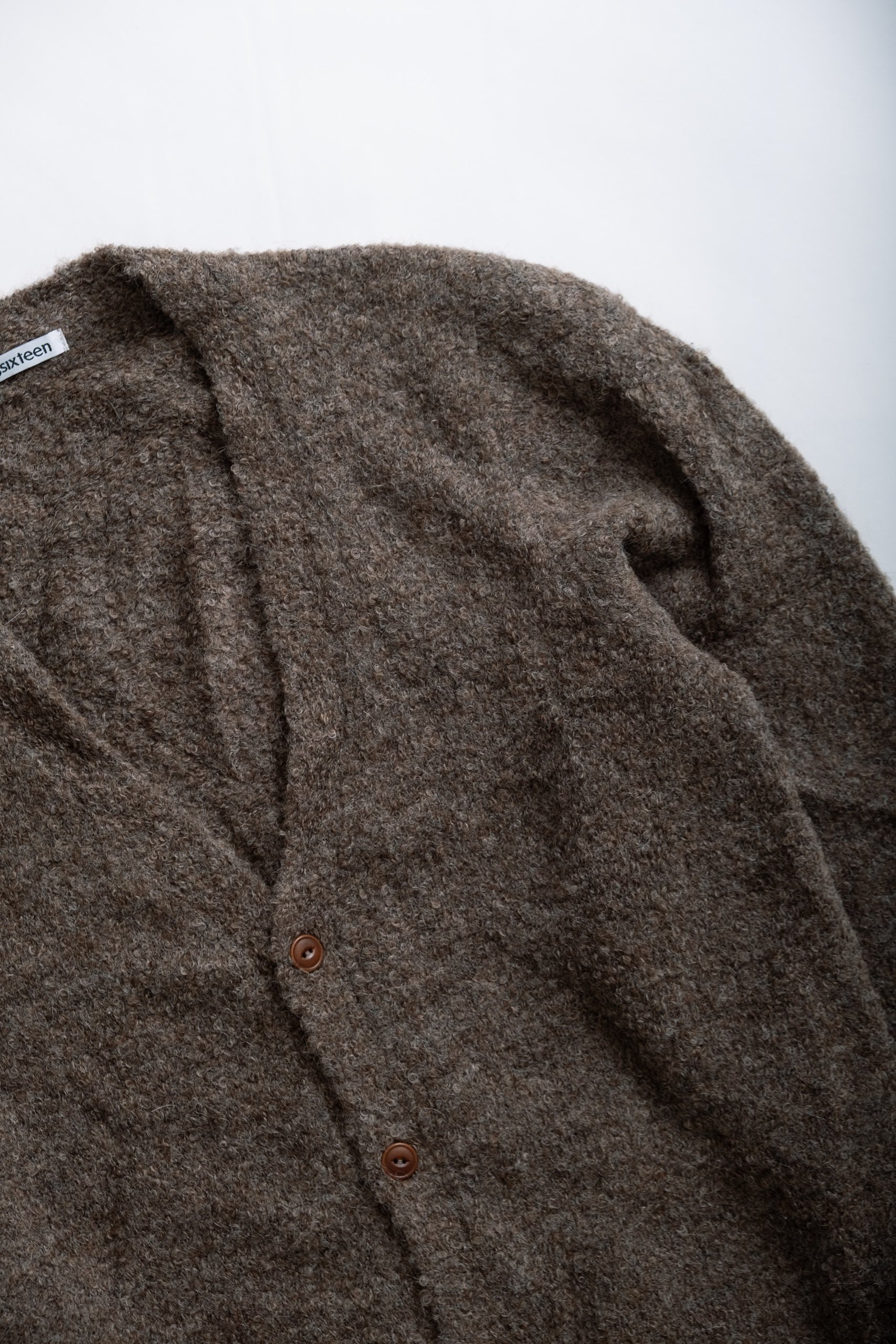 V-NECK CARDIGAN - EARTH BOUCLE ALPACA