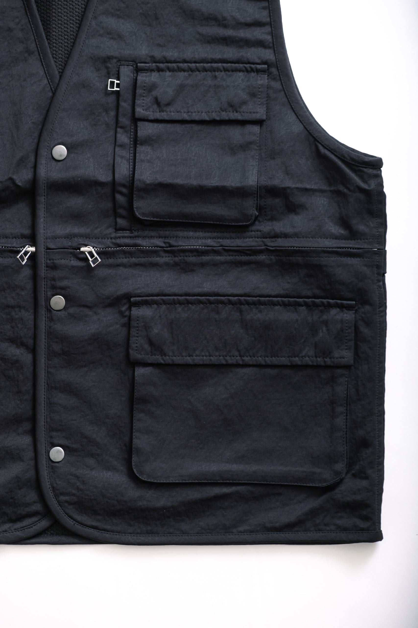 FIELD VEST - BLACK WRINKLE