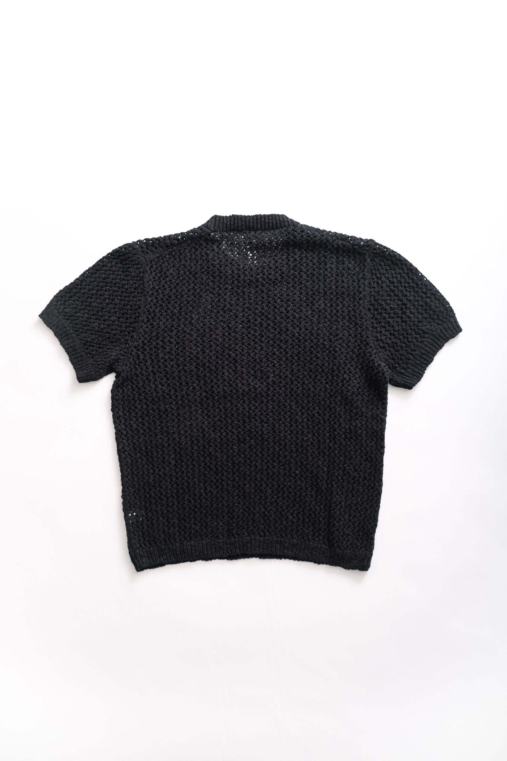 KNIT T - BLACK MESH