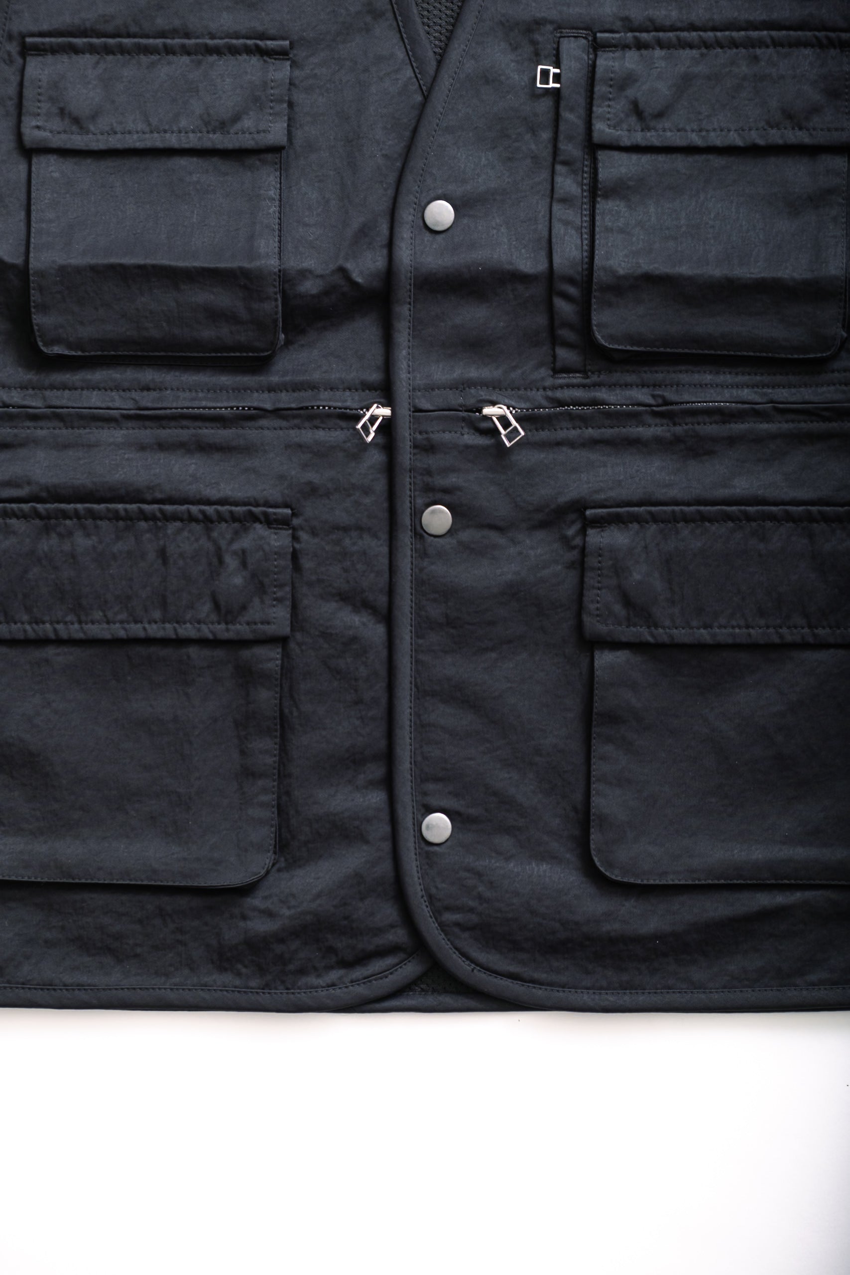 FIELD VEST - BLACK WRINKLE