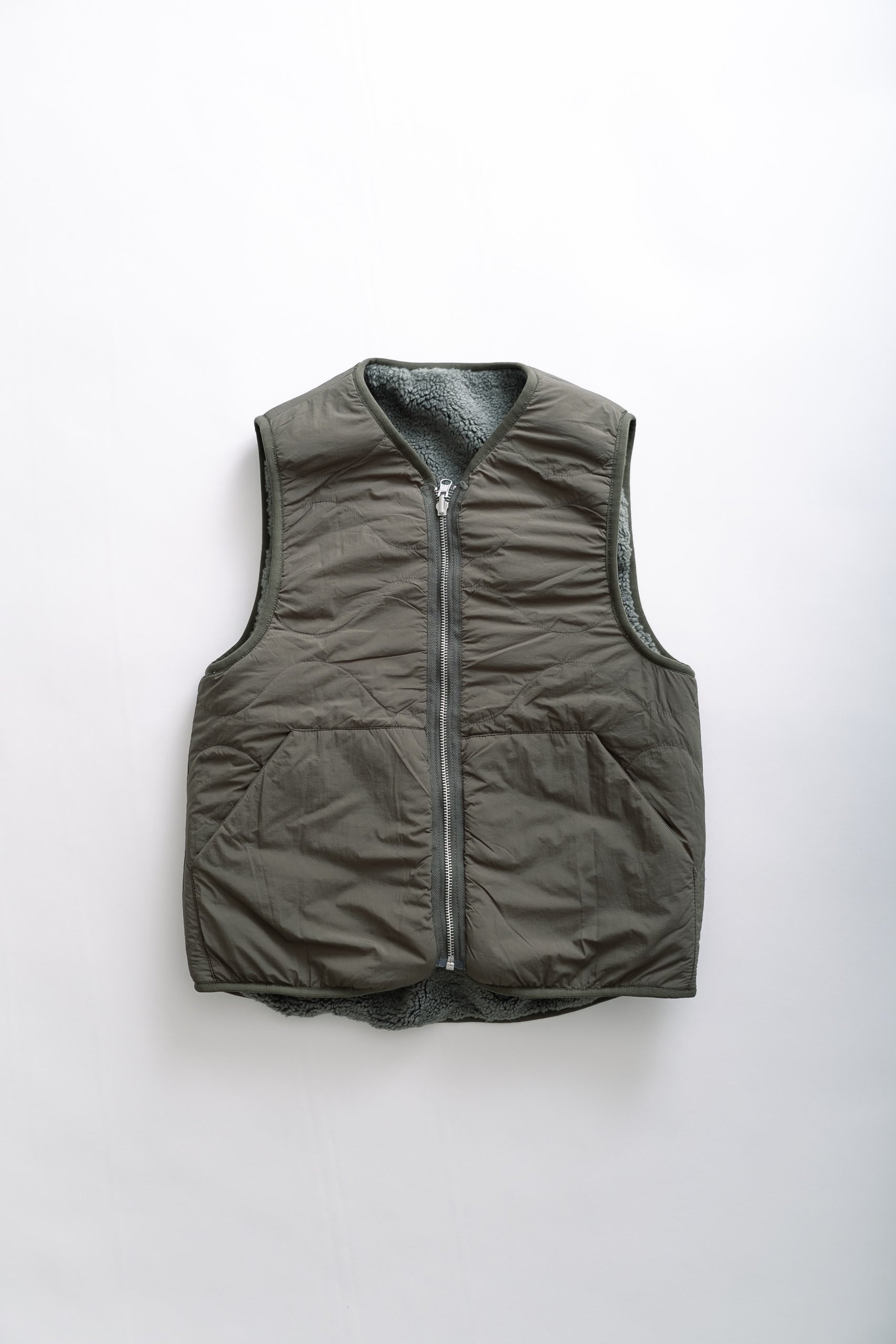 HEARTH VEST - PETROL GREEN