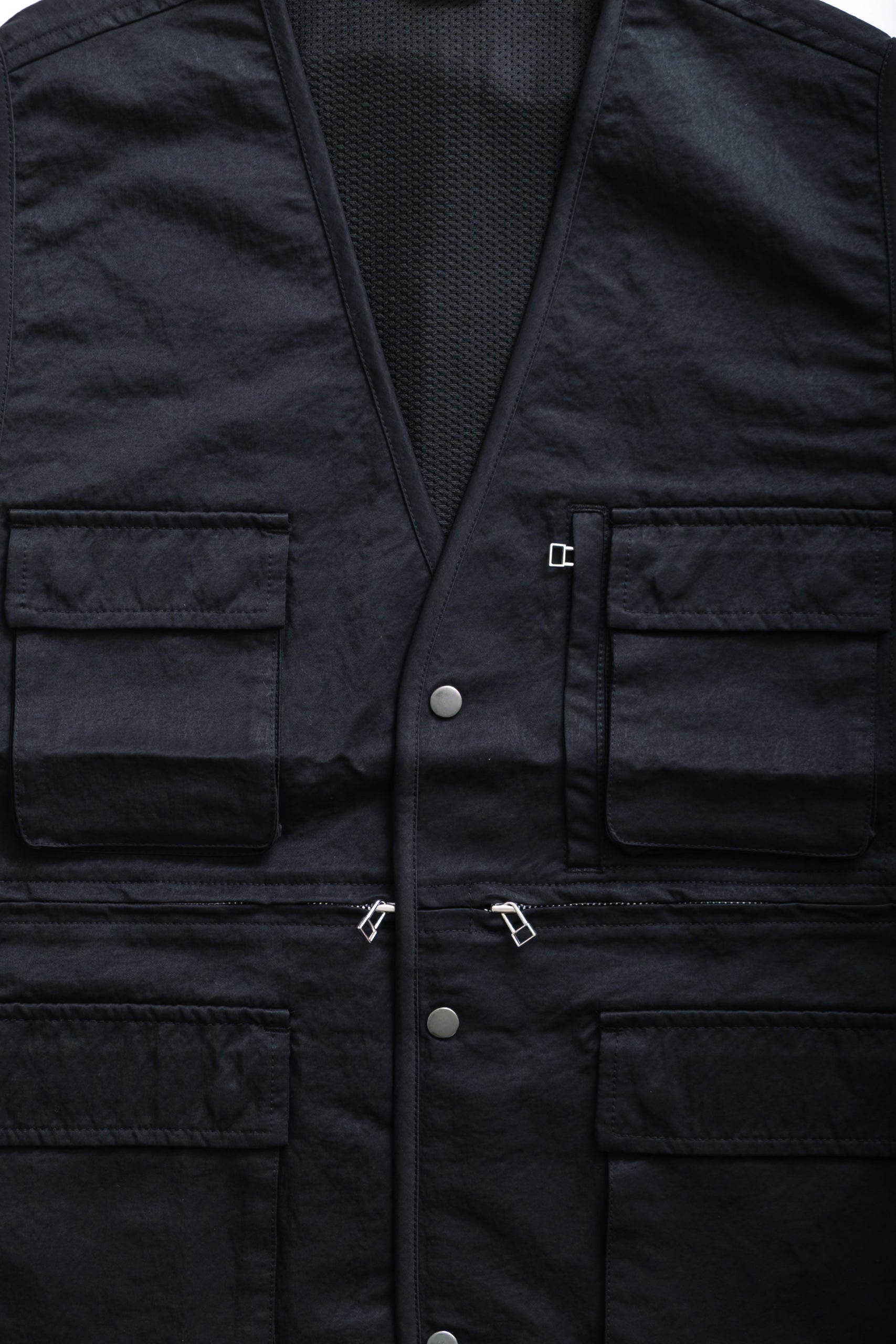 FIELD VEST - BLACK WRINKLE