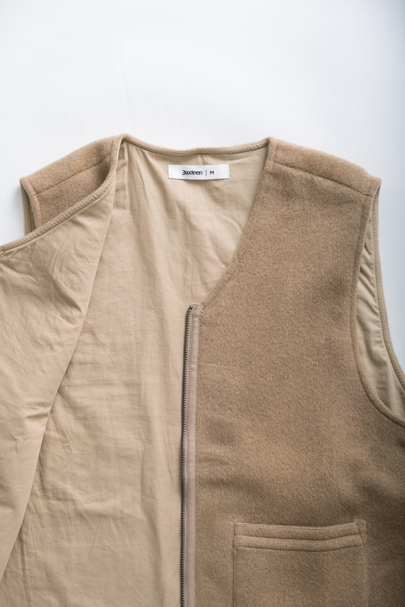 ZIP VEST - COYOTE CASHMERE