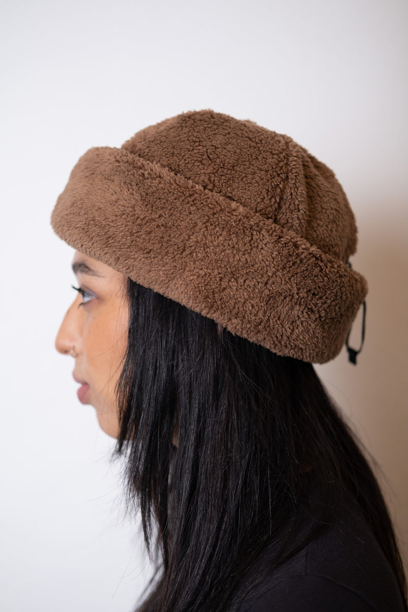 BOA FLEECE W/ CAP – F E R A